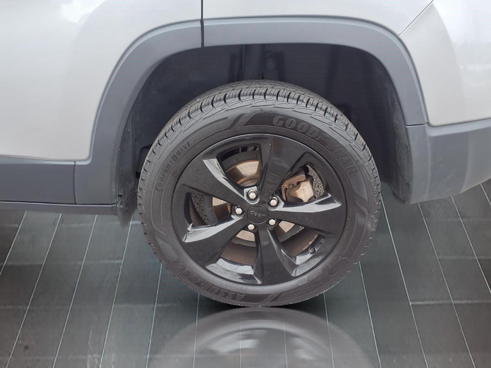 2020 Jeep Cherokee Altitude