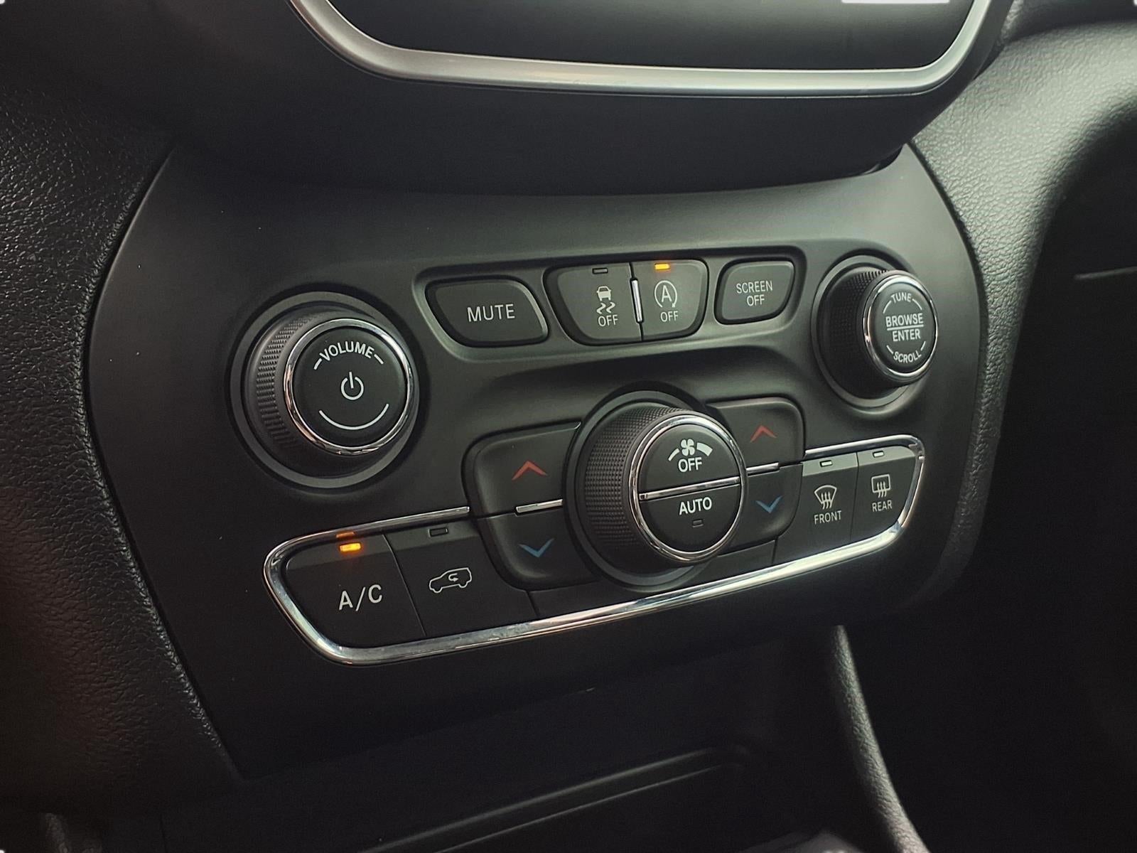 2020 Jeep Cherokee Altitude