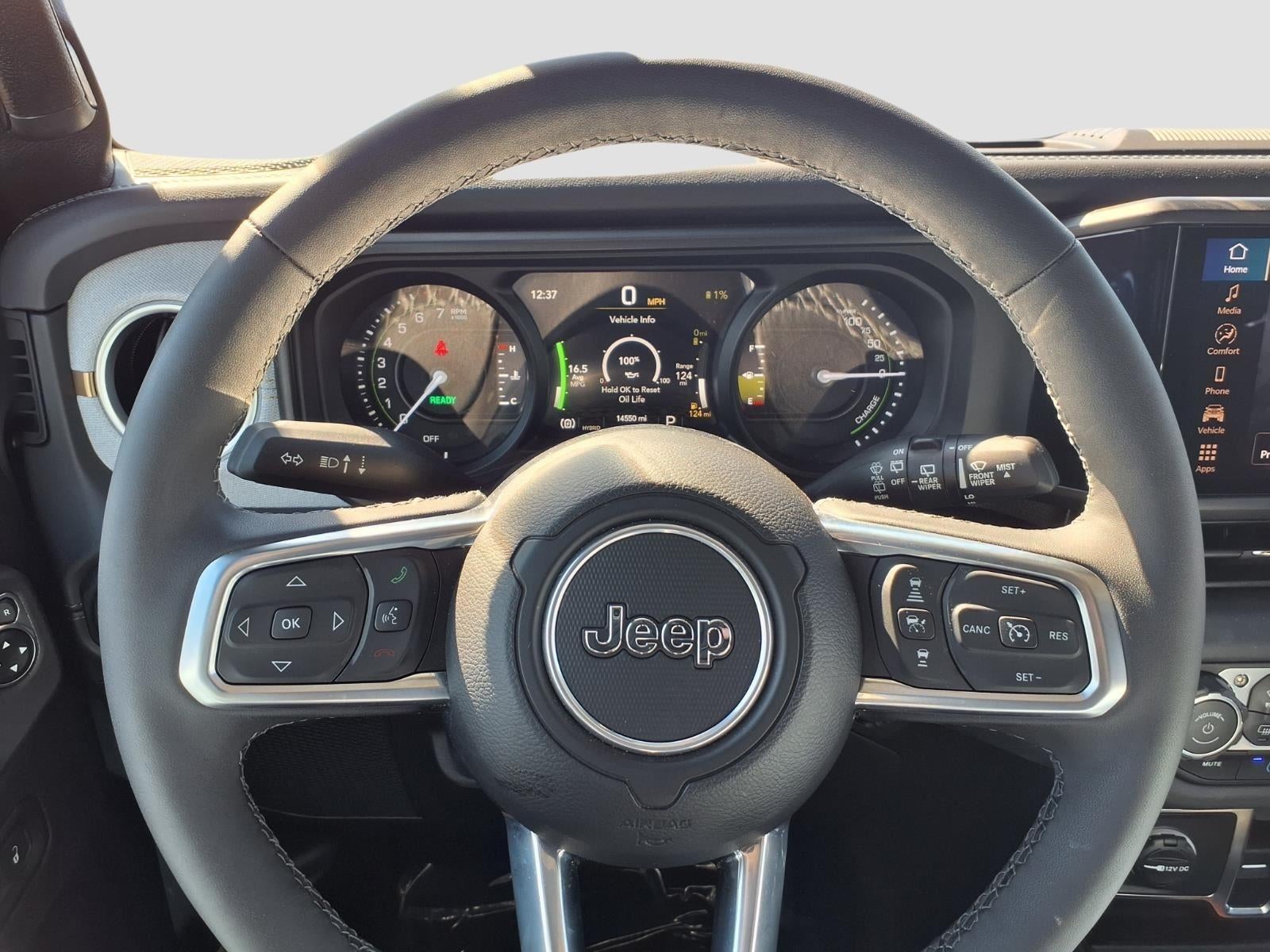 2025 Jeep Wrangler 4xe Sahara