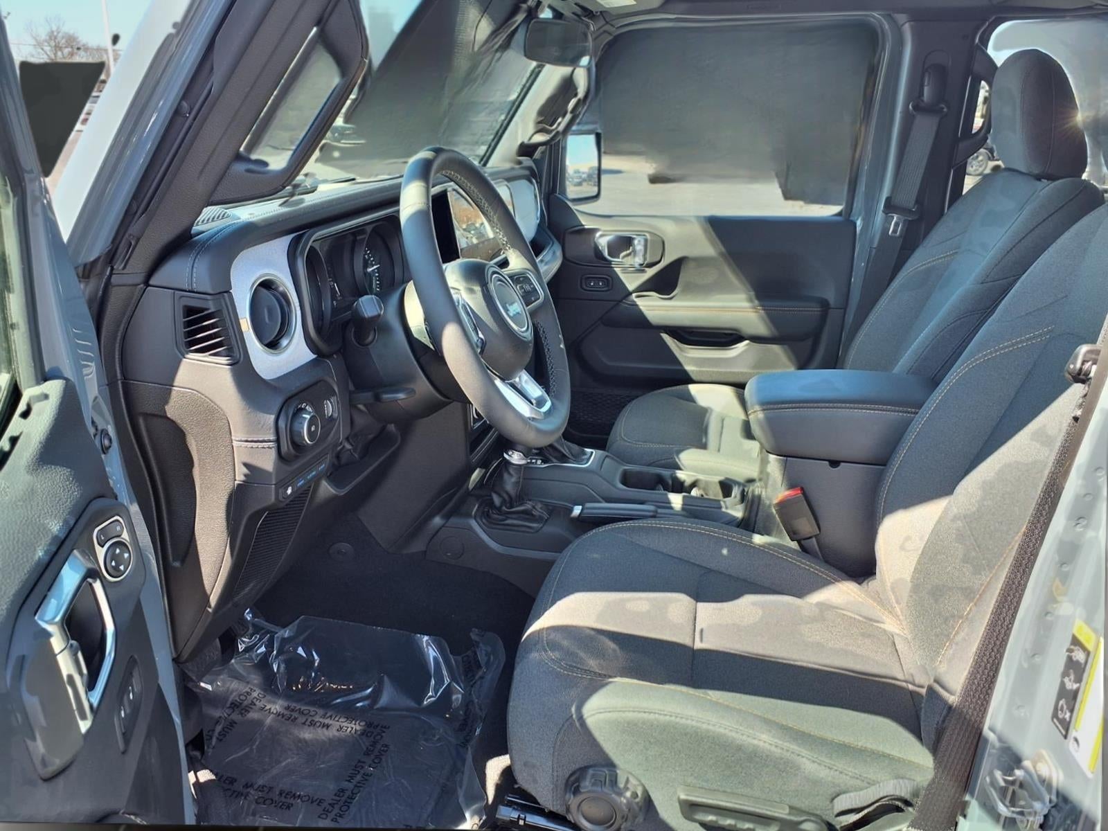 2025 Jeep Wrangler 4xe Sahara