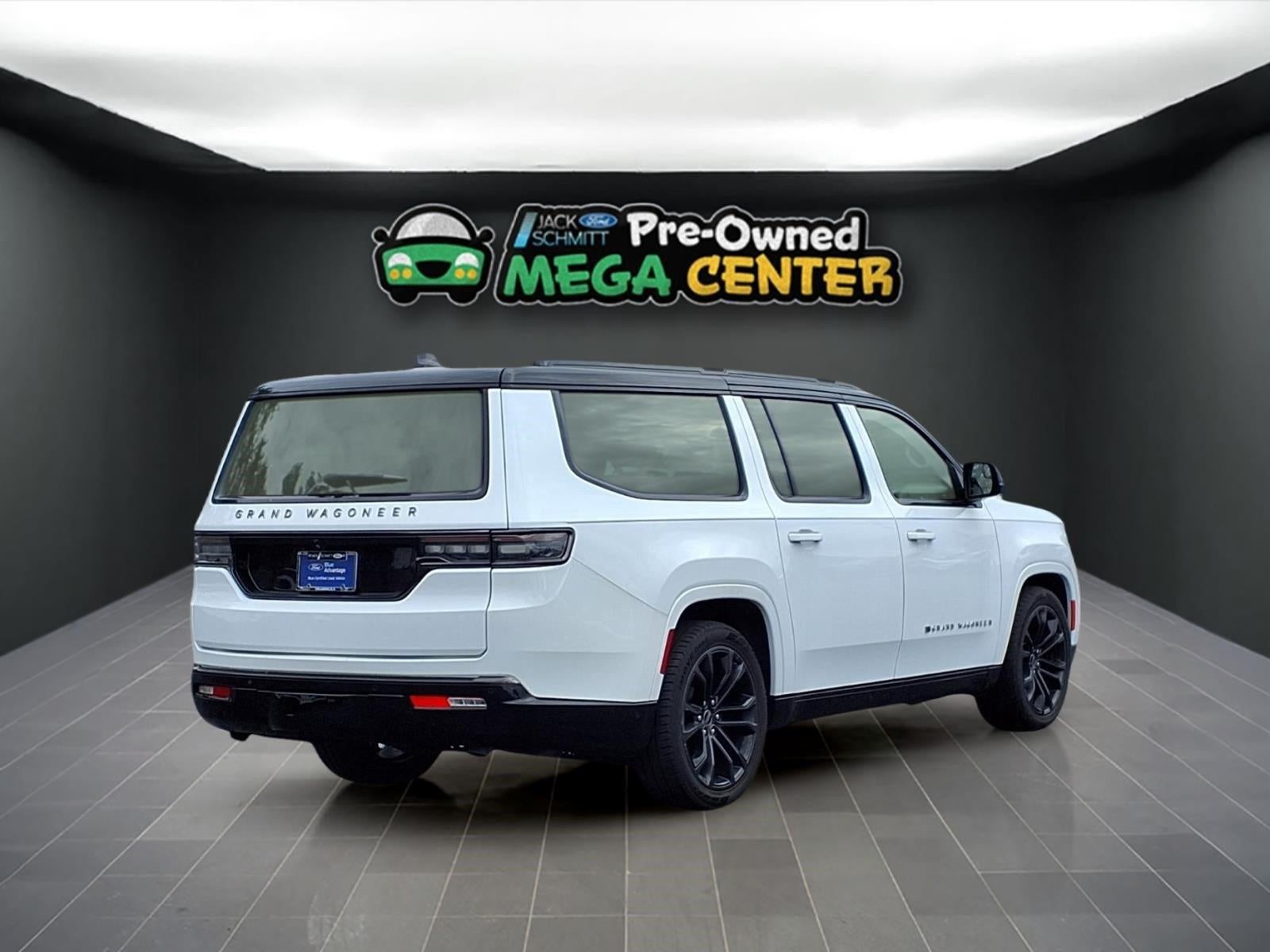 2024 Jeep Grand Wagoneer L Series II