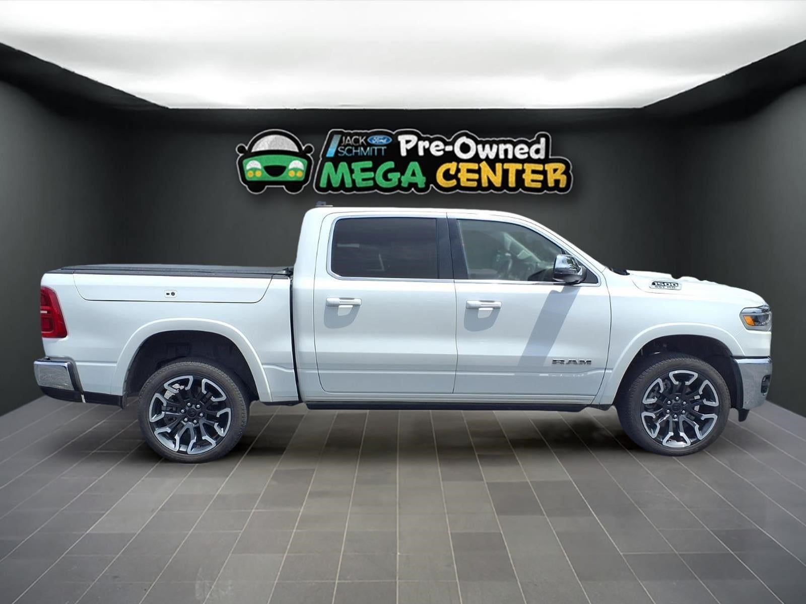 2025 RAM 1500 Longhorn