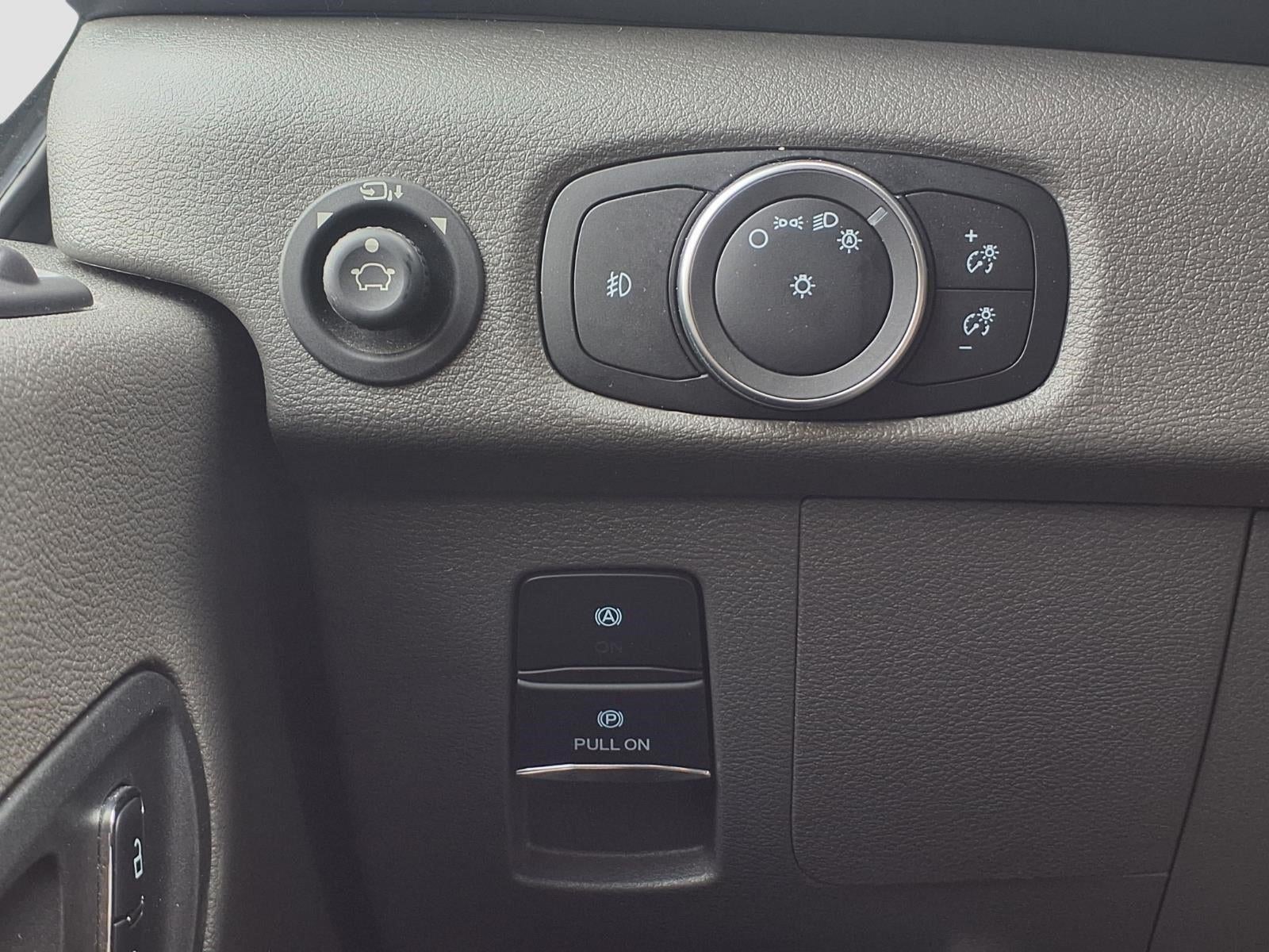 2024 Ford Transit Passenger Wagon XLT