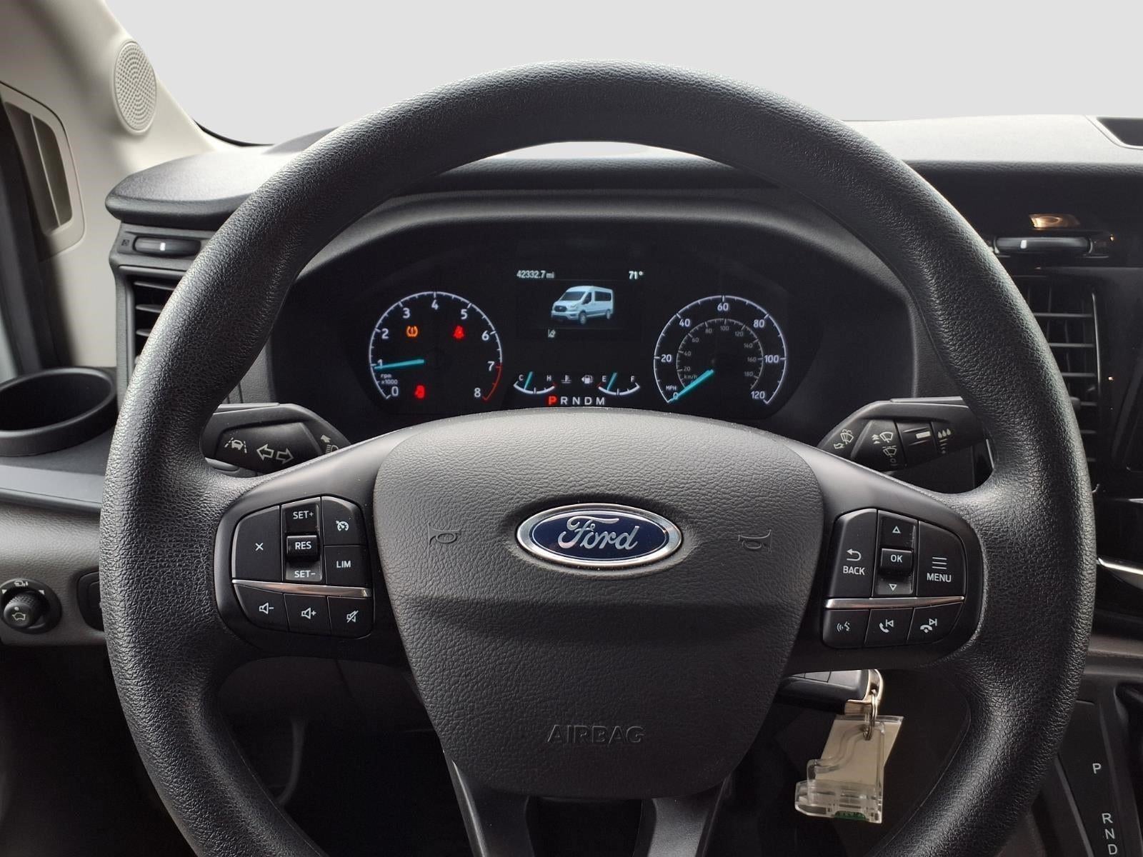 2024 Ford Transit Passenger Wagon XLT