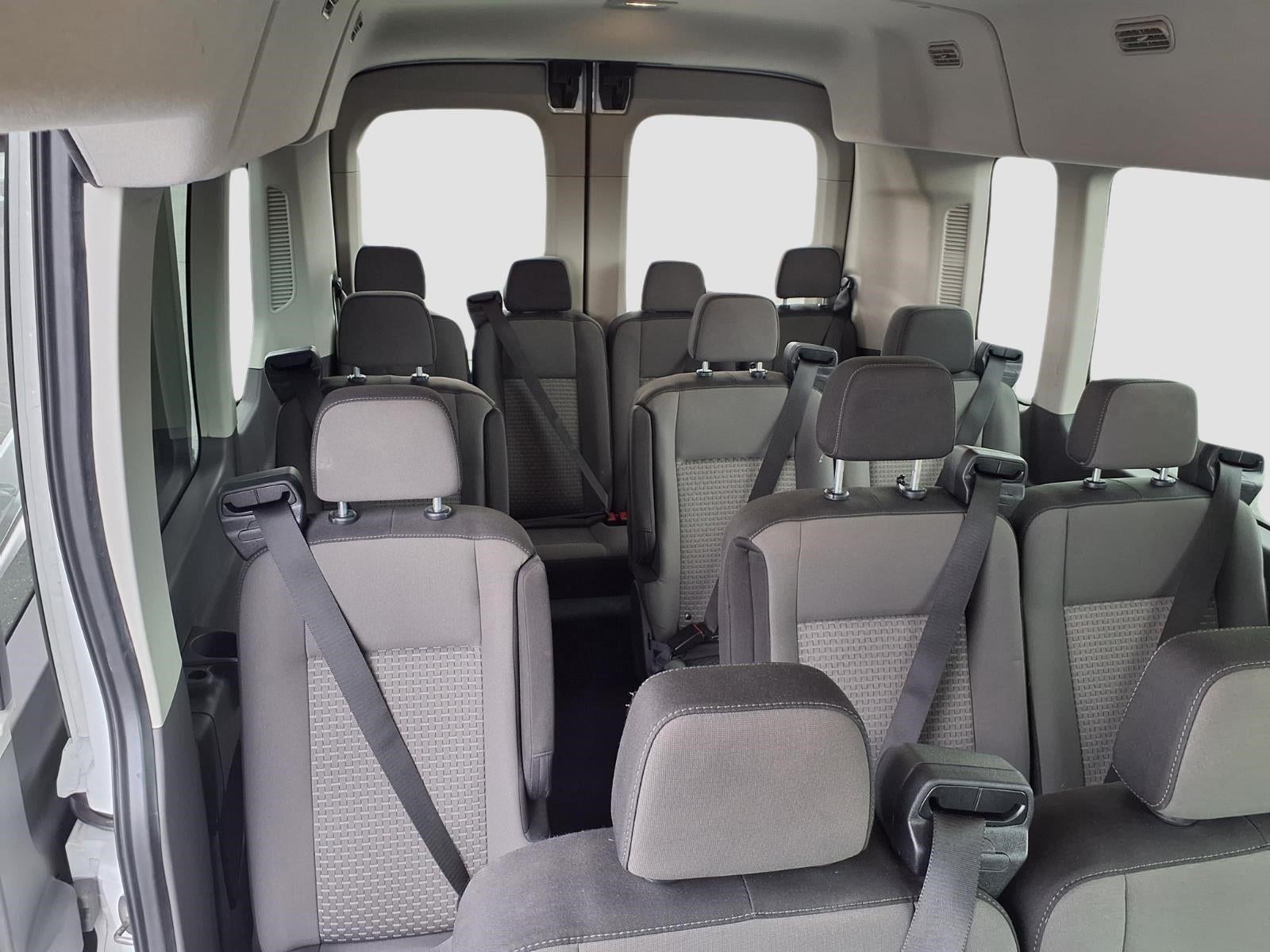2024 Ford Transit Passenger Wagon XLT