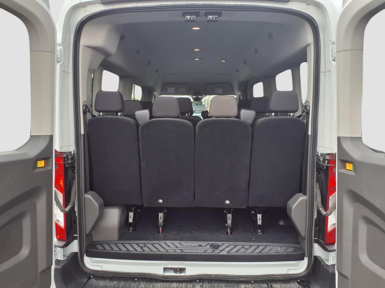 2024 Ford Transit Passenger Wagon XLT