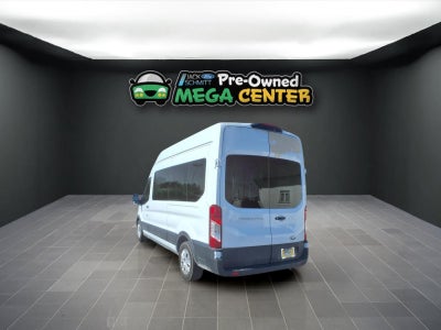2025 Ford Transit Passenger Wagon XLT