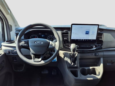 2025 Ford Transit Passenger Wagon XLT