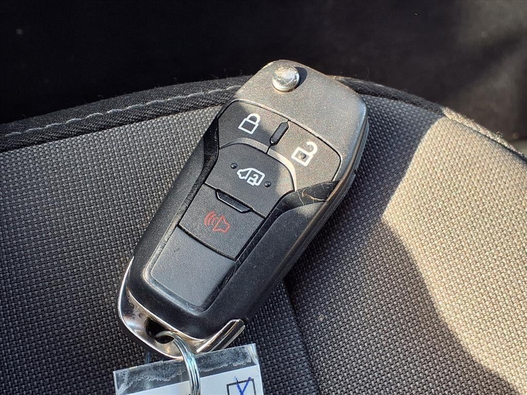 2024 Ford Transit Passenger Wagon XLT