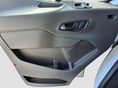 2024 Ford Transit Passenger Wagon XLT