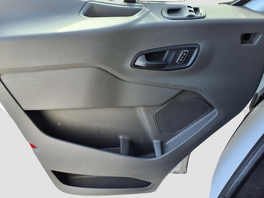 2024 Ford Transit Passenger Wagon XLT