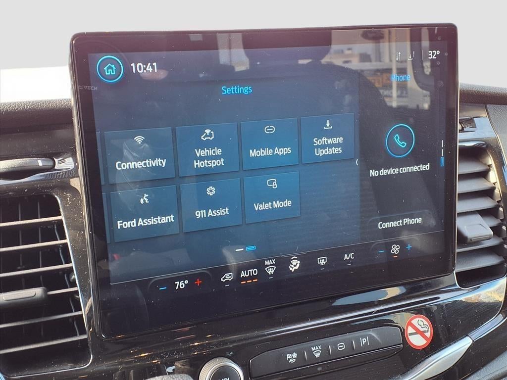 2024 Ford Transit Passenger Wagon XLT