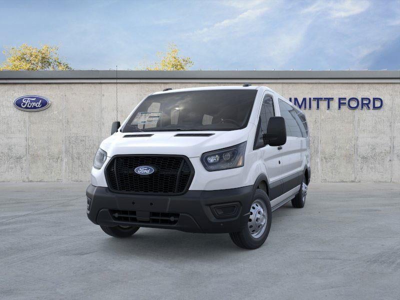 2026 Ford Transit Passenger Wagon XL