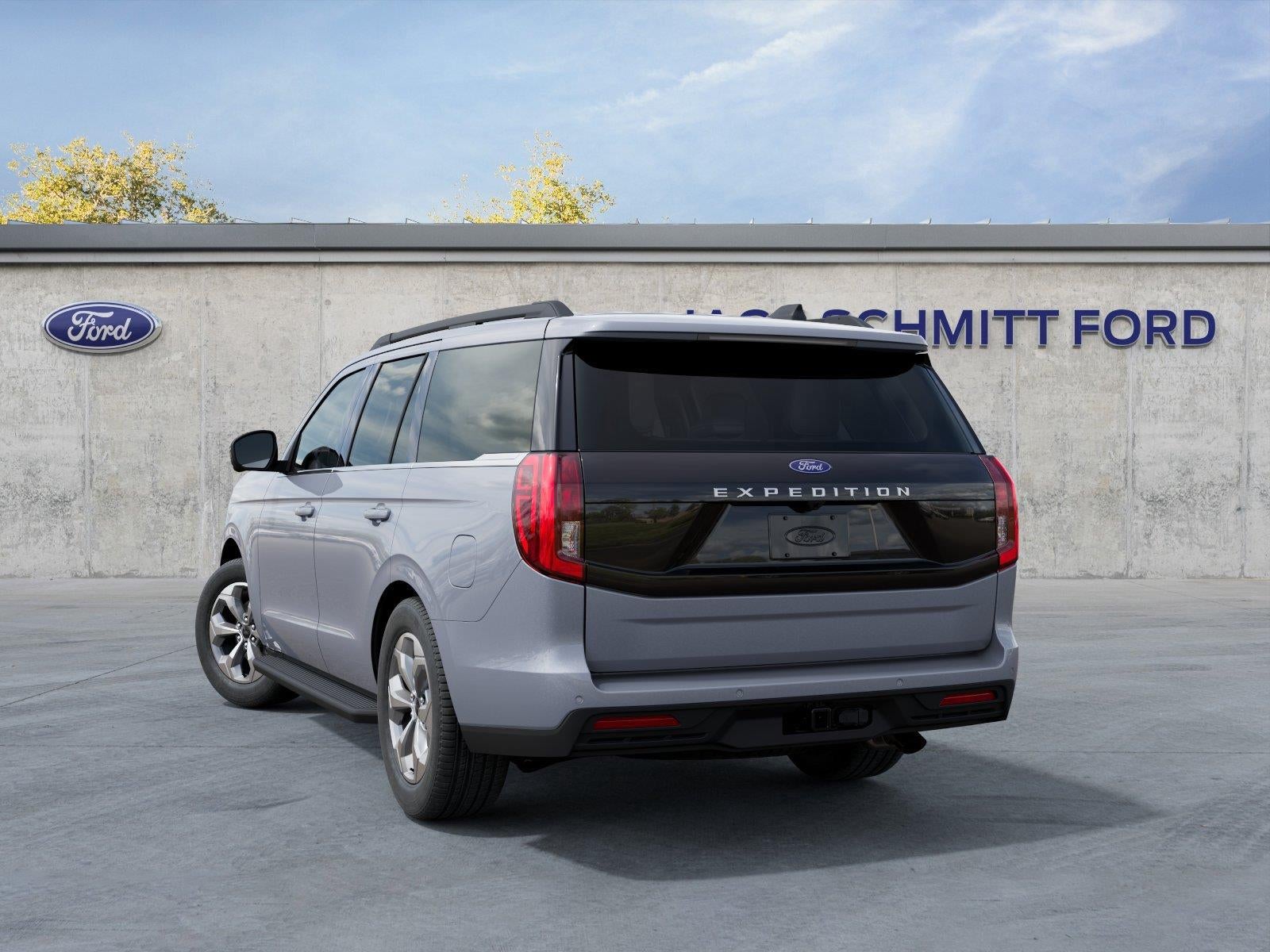 2027 Ford Expedition Active