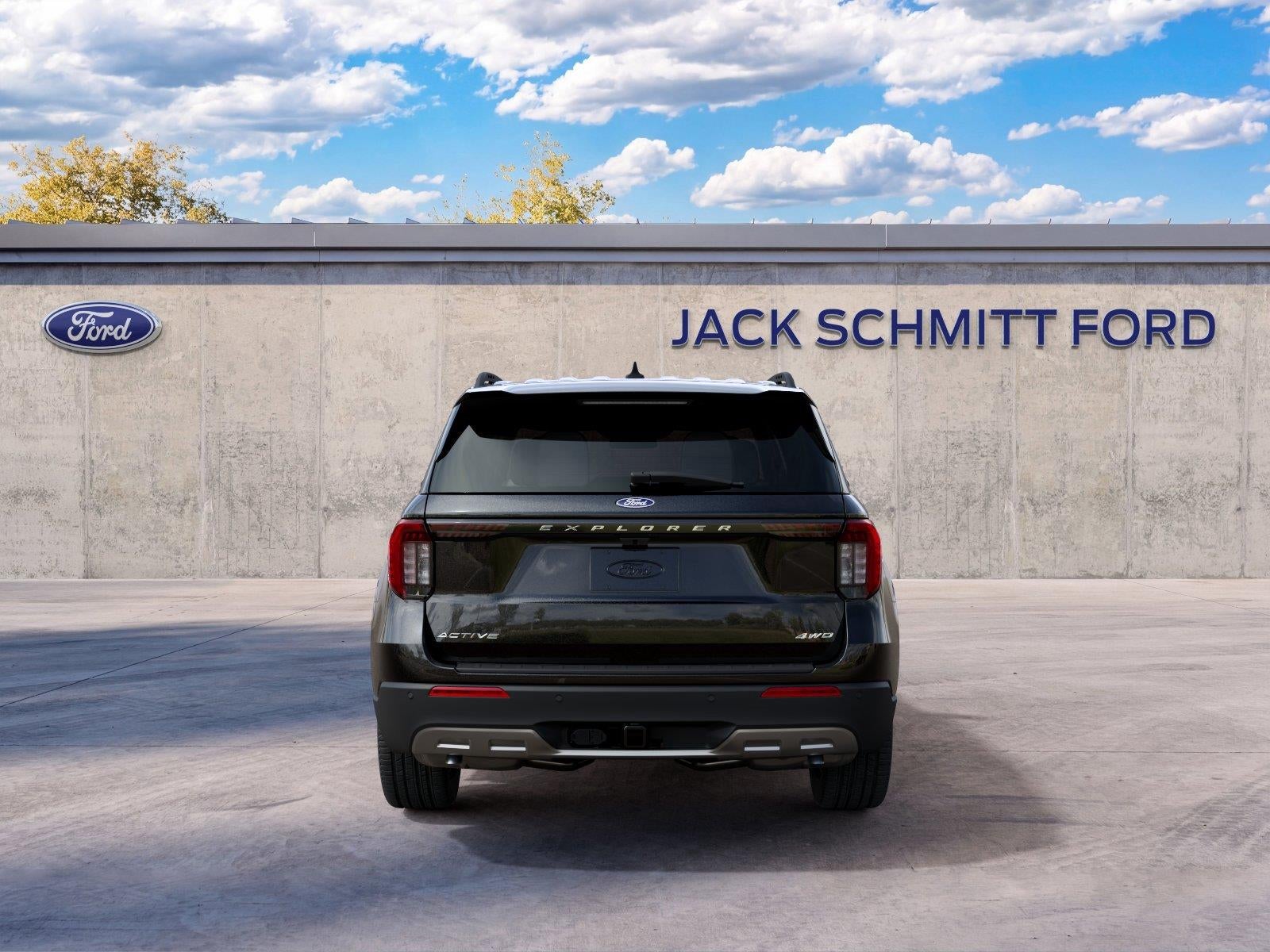 2027 Ford Explorer Active w/200A Pkg