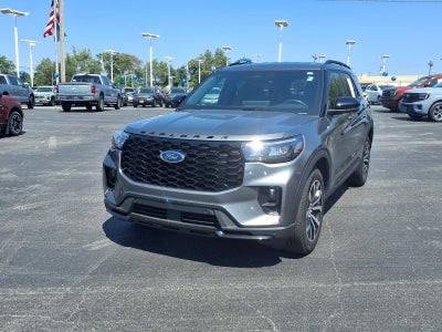 2025 Ford Explorer ST-Line