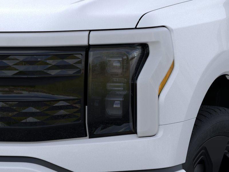 2025 Ford F-150 Lightning Platinum
