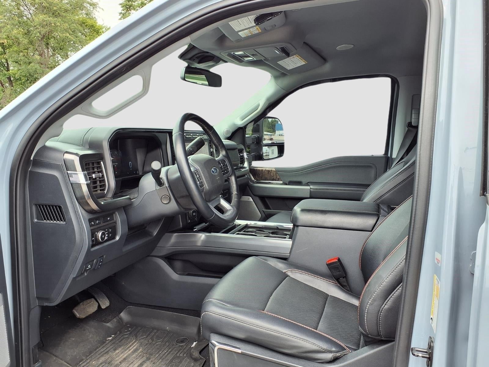 2024 Ford Super Duty F-350 Srw LARIAT