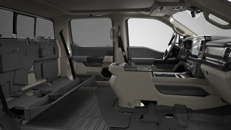 2026 Ford Super Duty F-350 SRW Platinum