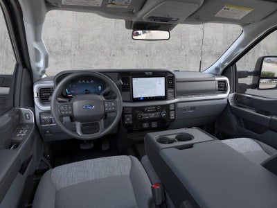 2026 Ford Super Duty F-350 SRW XLT