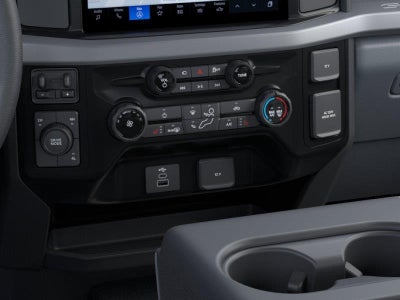 2026 Ford Super Duty F-350 DRW XLT