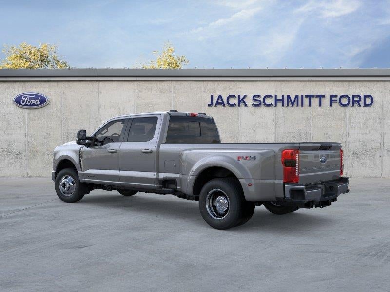 2026 Ford Super Duty F-350 DRW XLT