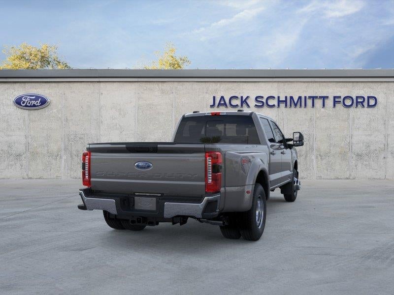 2026 Ford Super Duty F-350 DRW XLT