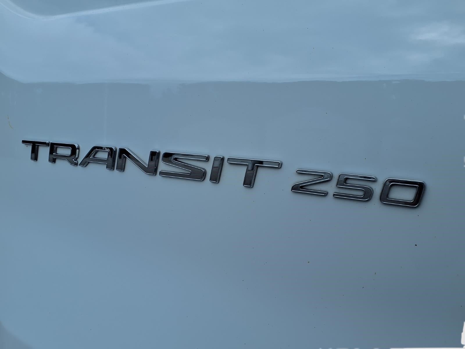 2025 Ford Transit Cargo Van 148 WB Medium Roof Cargo
