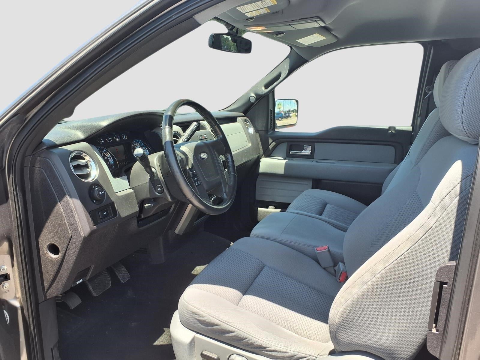 2012 Ford F150 PICKUP Base