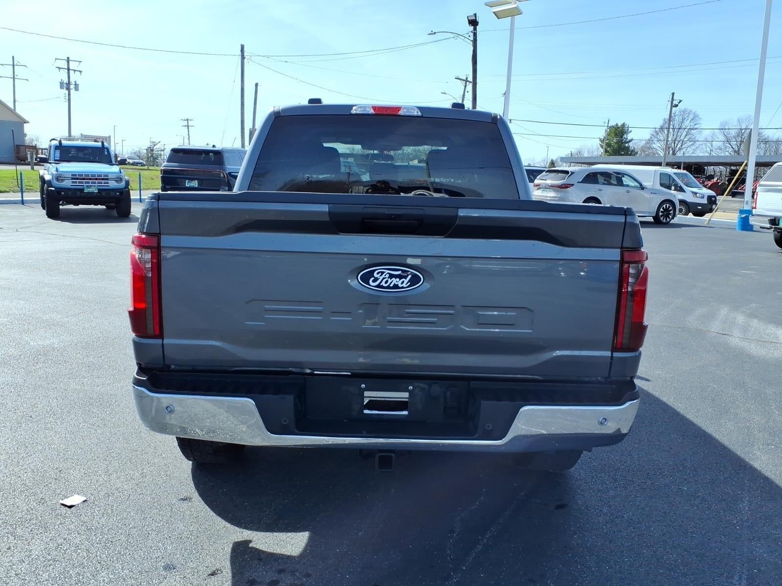 2025 Ford F150 PICKUP Base