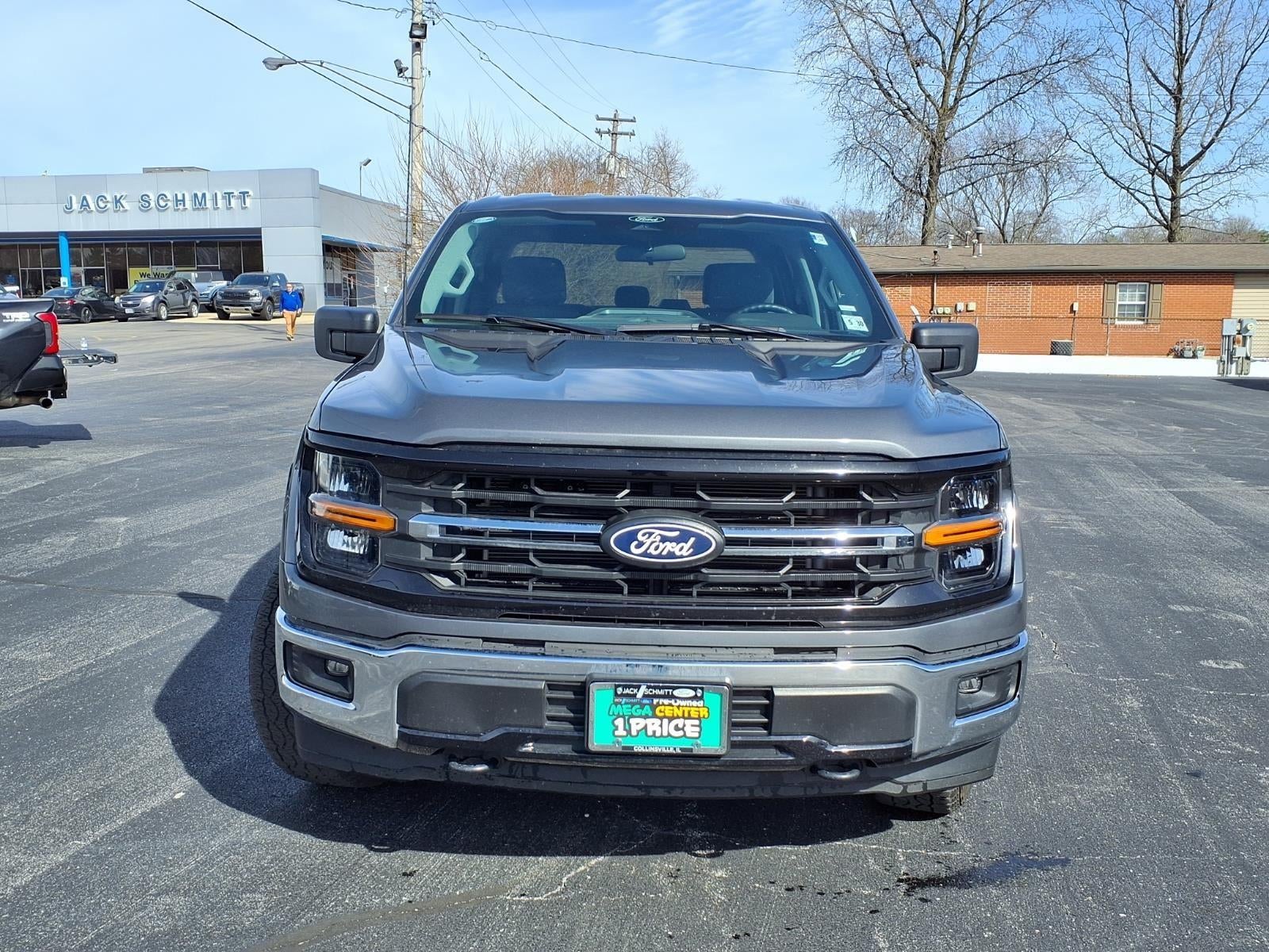 2025 Ford F150 PICKUP Base