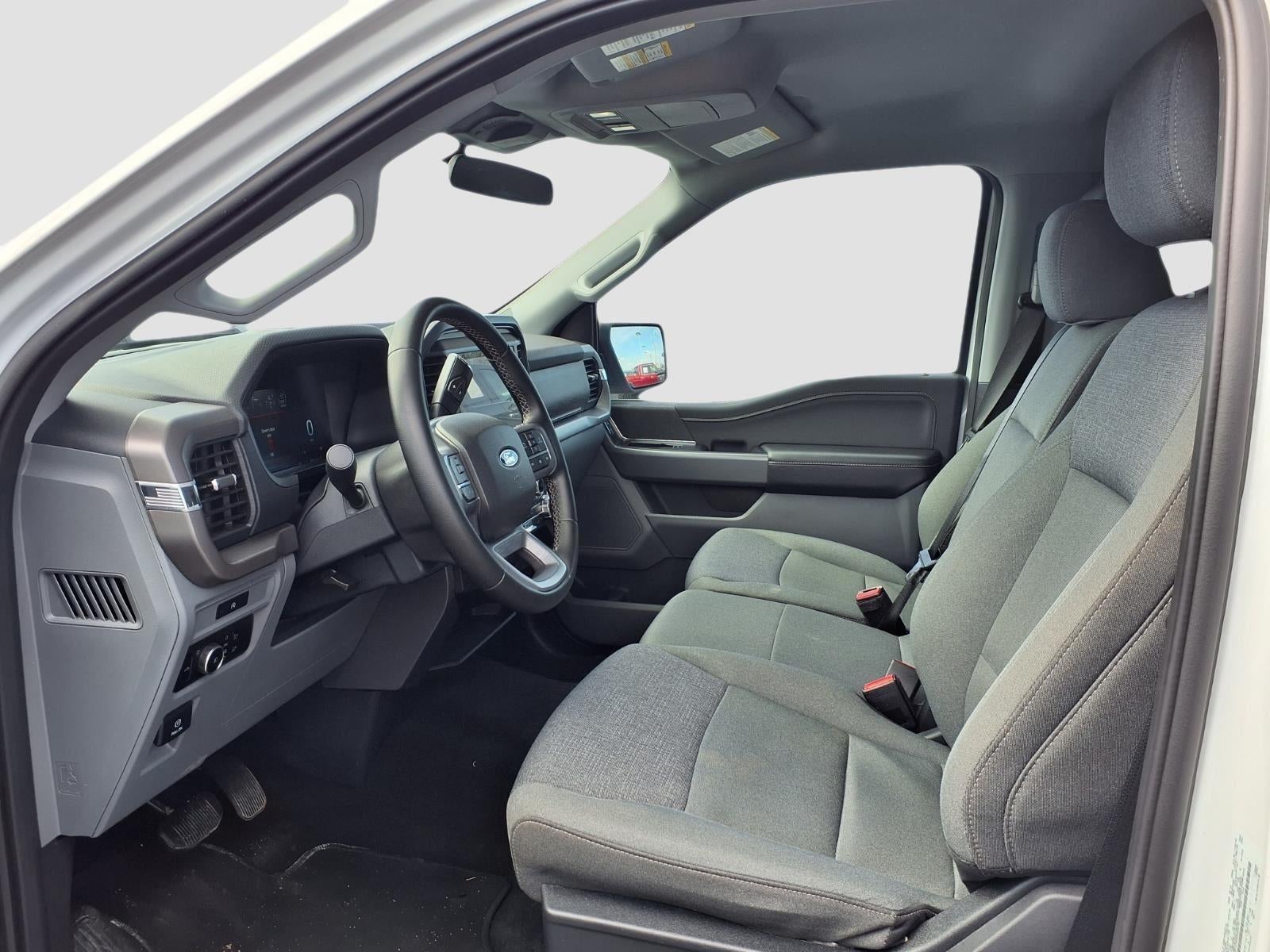 2025 Ford F150 PICKUP XLT