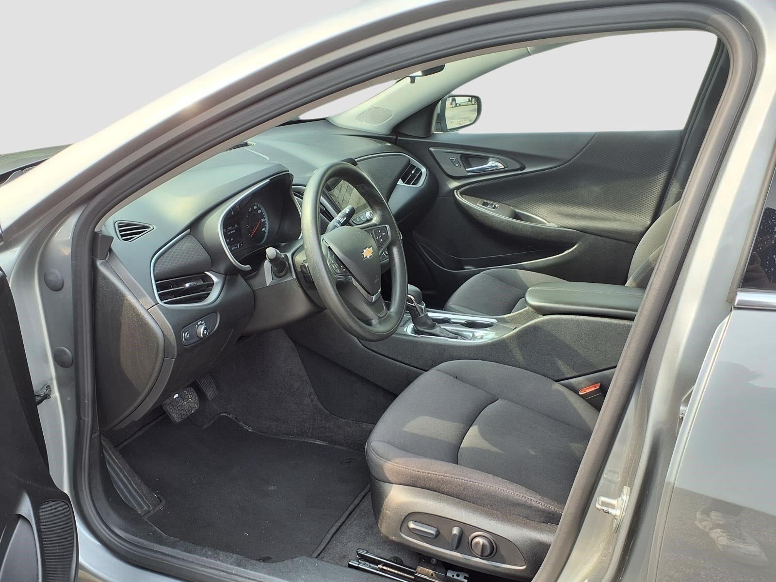 2025 Chevrolet Malibu LT