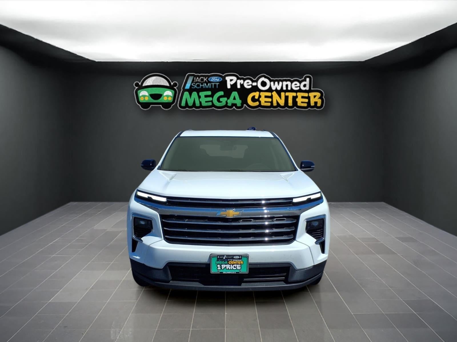2026 Chevrolet Traverse AWD LT