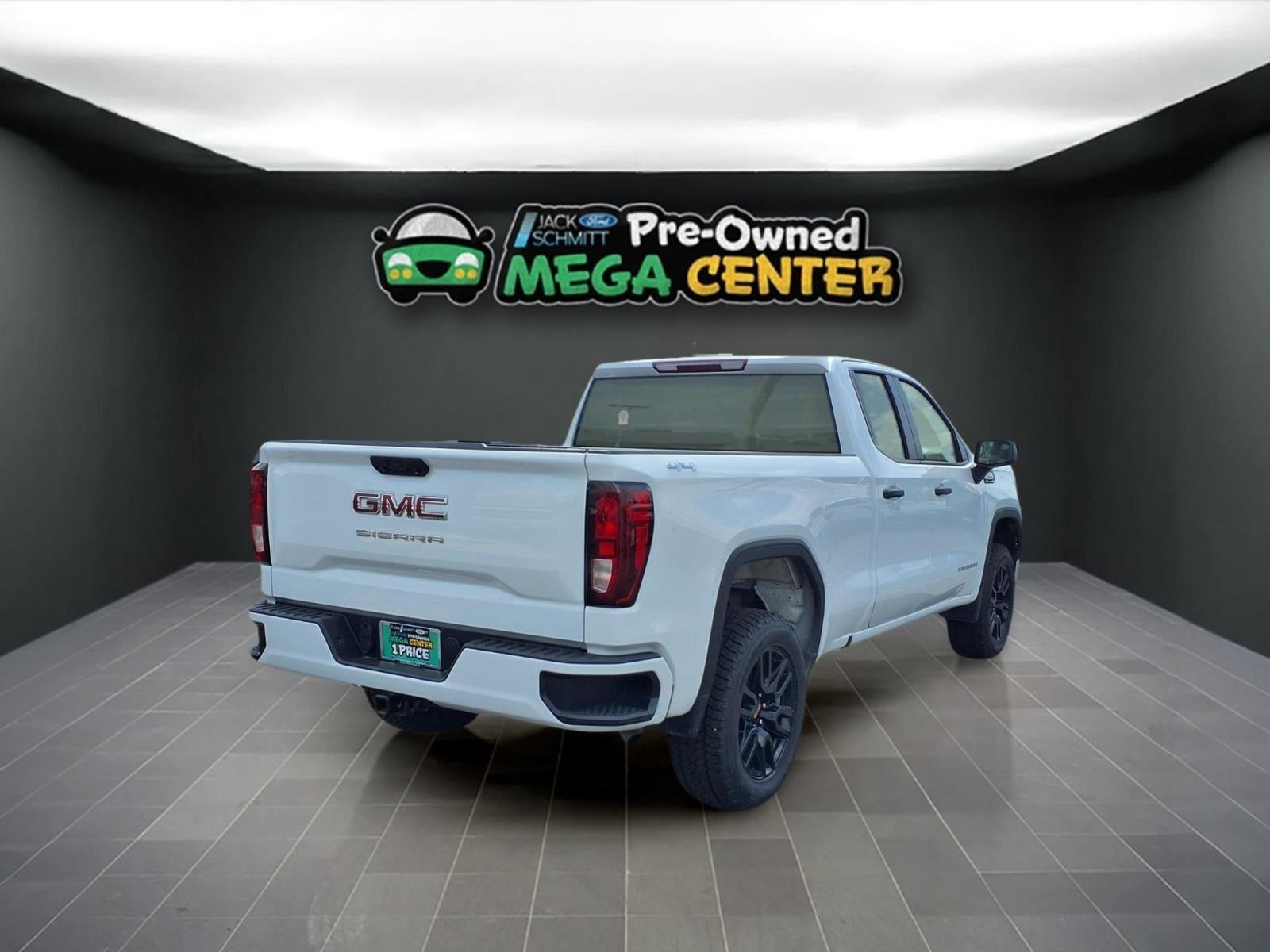 2023 GMC Sierra 1500 Pro