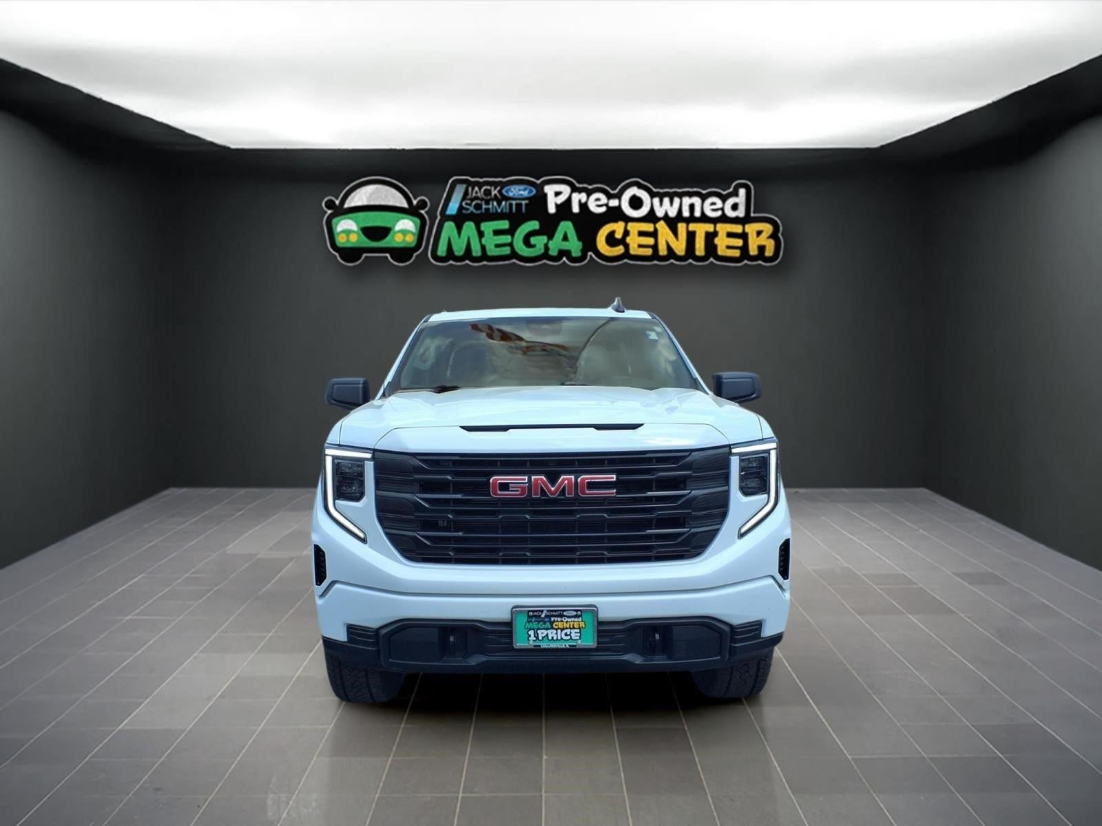 2023 GMC Sierra 1500 Pro