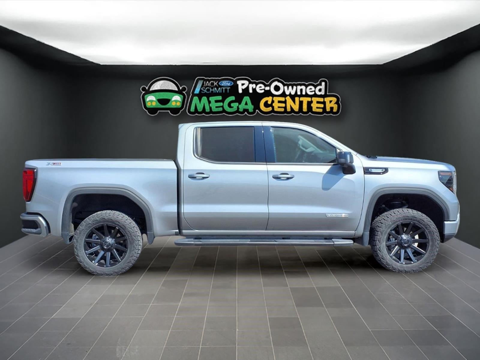 2024 GMC Sierra 1500 Elevation