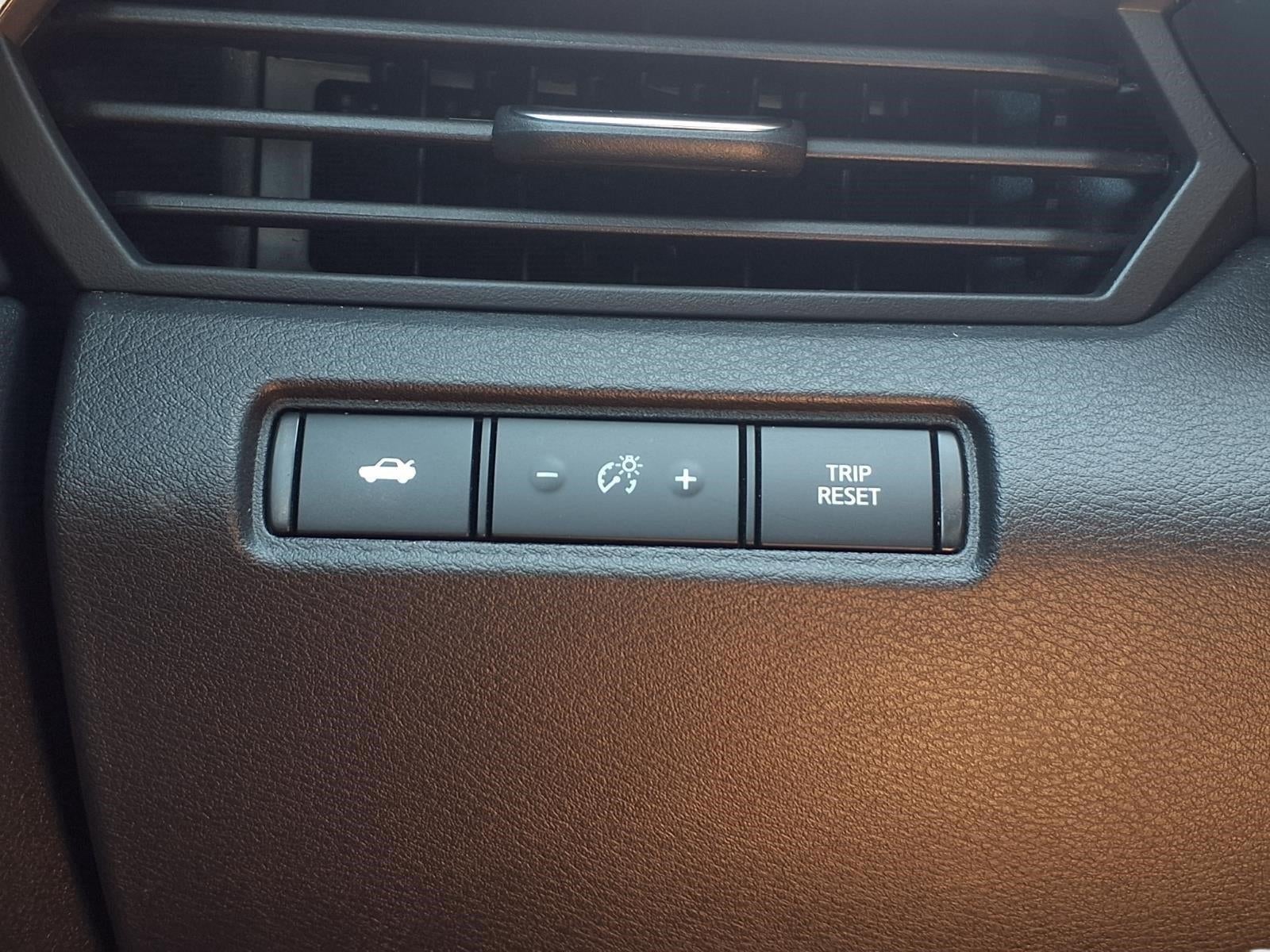 2025 Nissan Altima SV - Photo 11