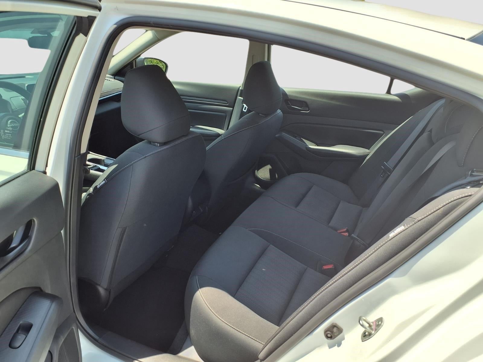 2025 Nissan Altima SV - Photo 18