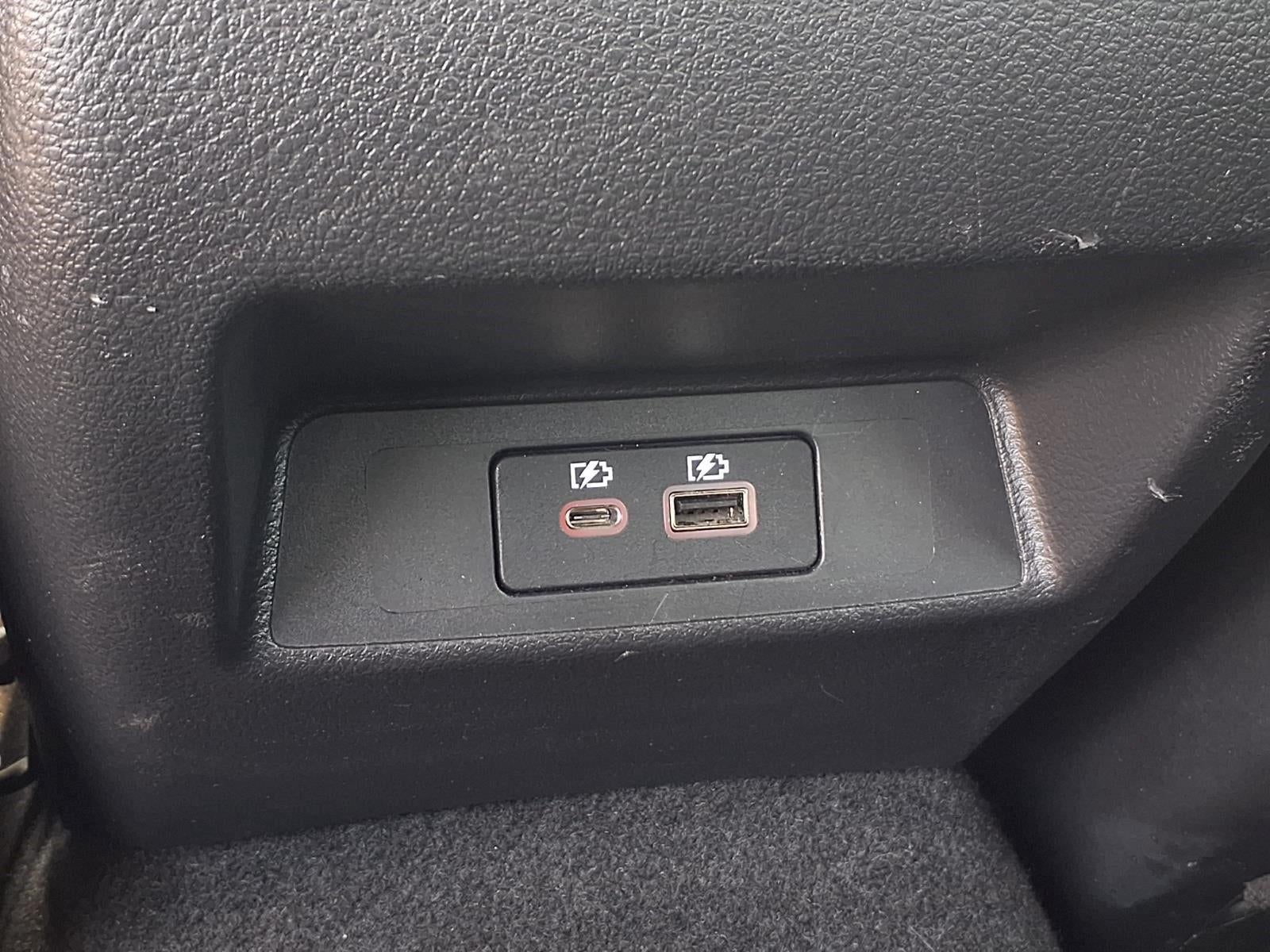 2025 Nissan Altima SV - Photo 19