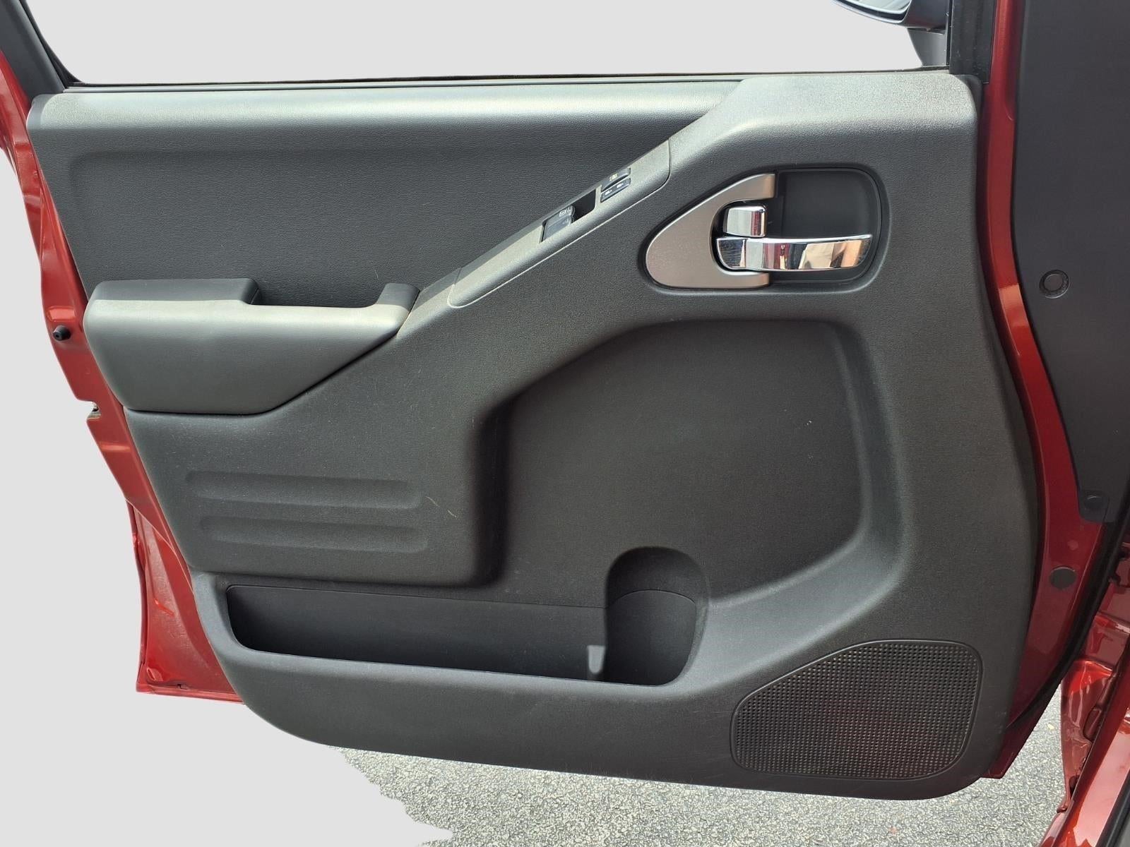 2015 Nissan Frontier SV