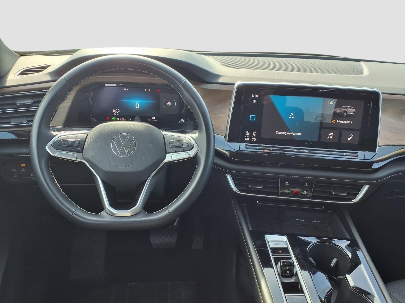 2025 Volkswagen Atlas 2.0T SE w/Technology