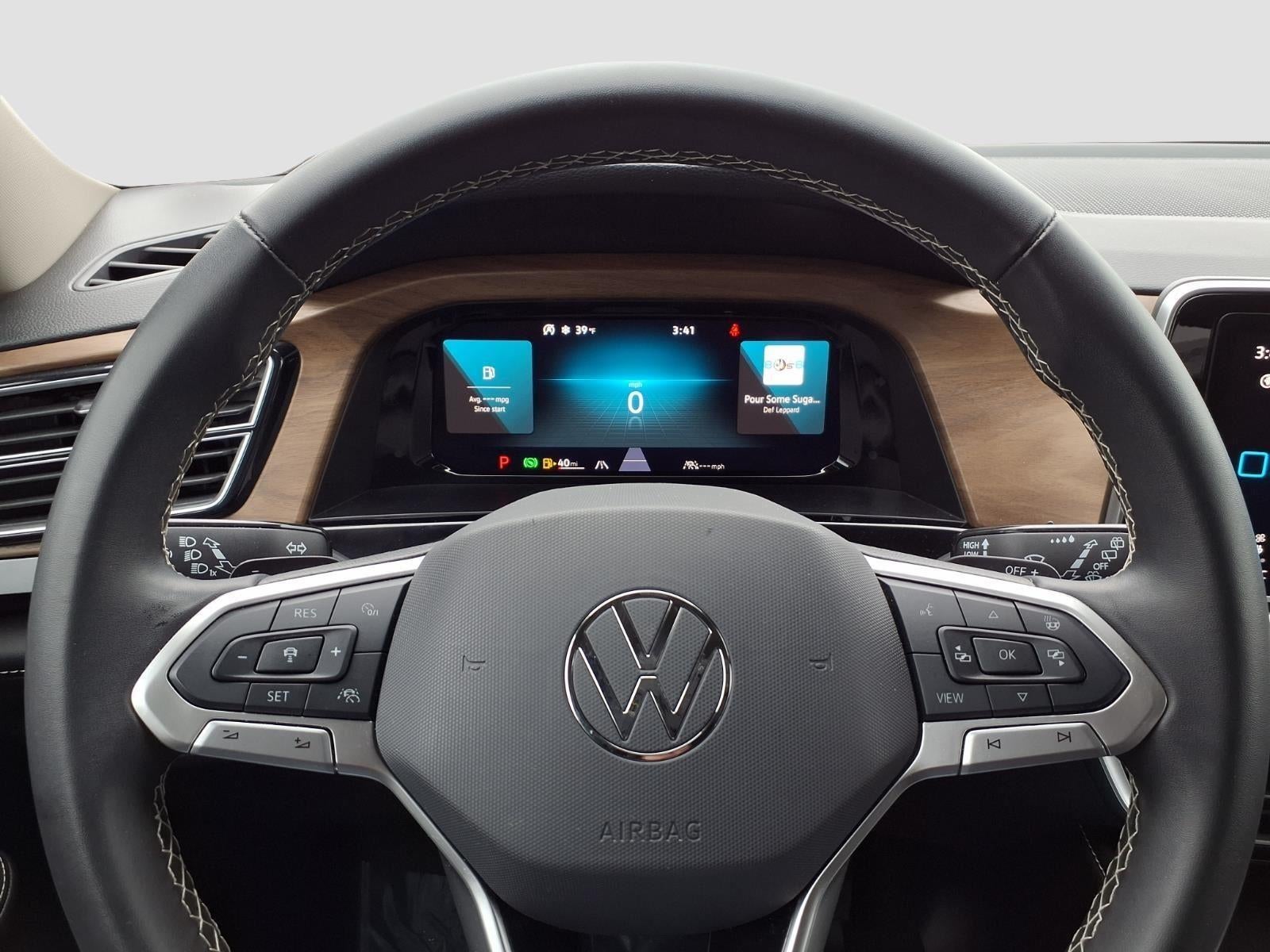 2024 Volkswagen Atlas 2.0T SE w/Technology