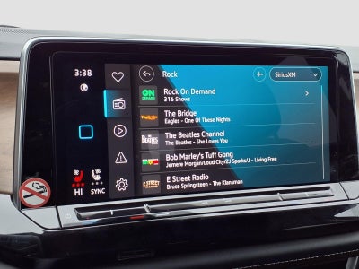 2024 Volkswagen Atlas 2.0T SE w/Technology