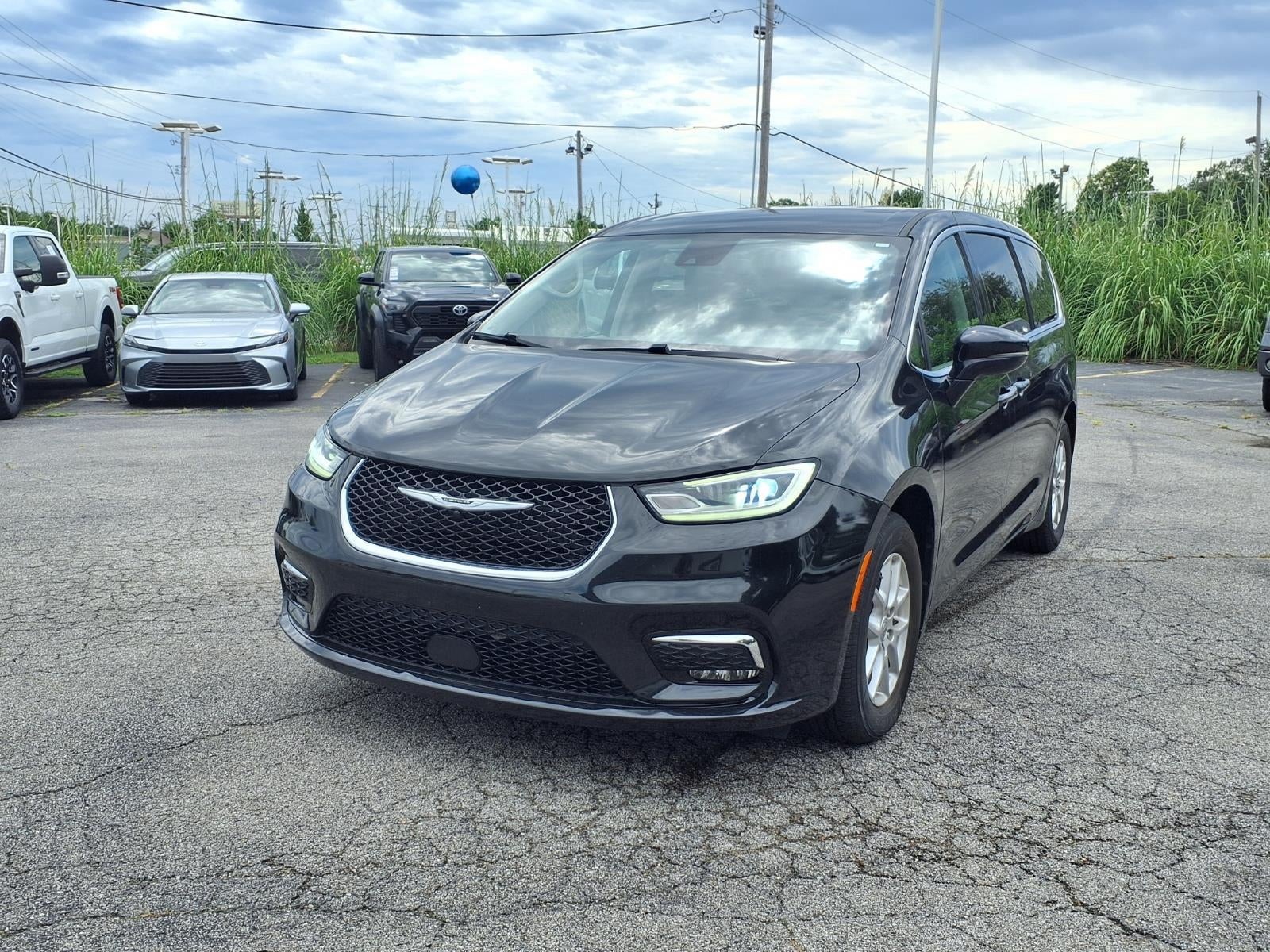 2024 Chrysler Pacifica Touring L