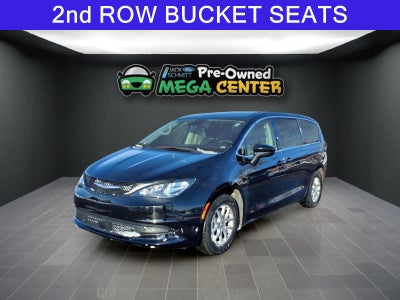 2024 Chrysler Voyager LX