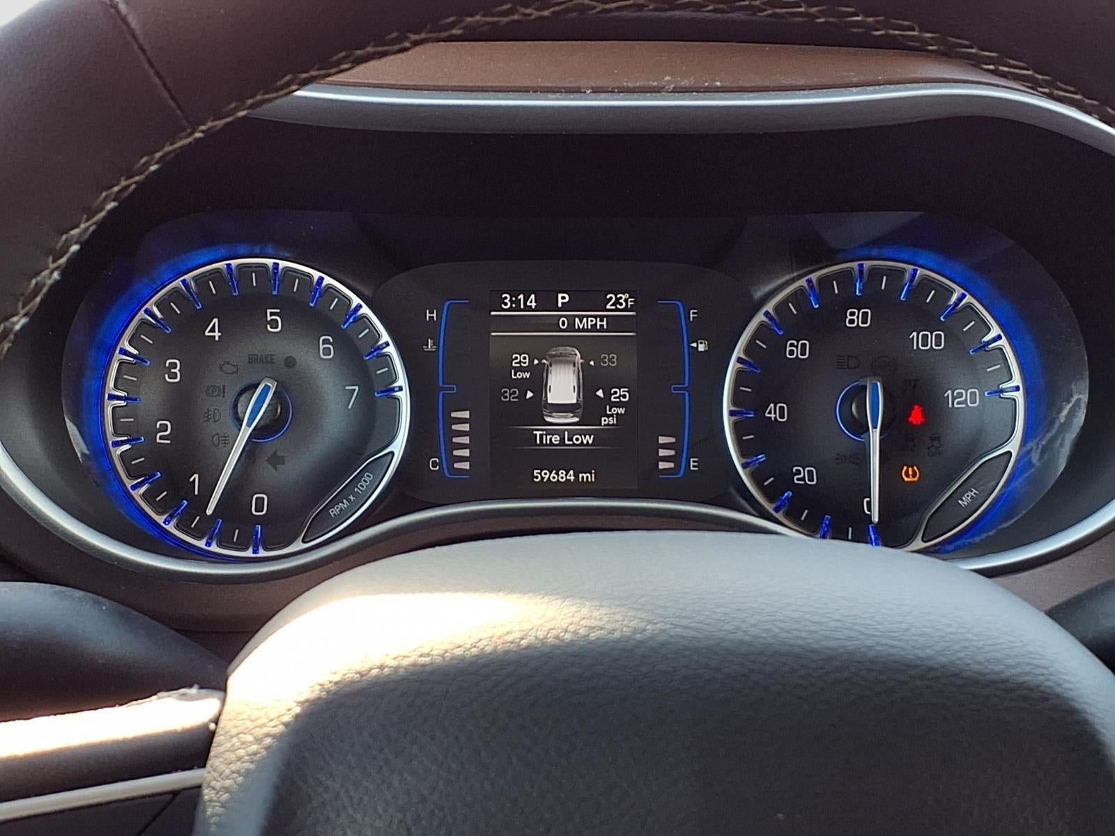 2024 Chrysler Voyager LX