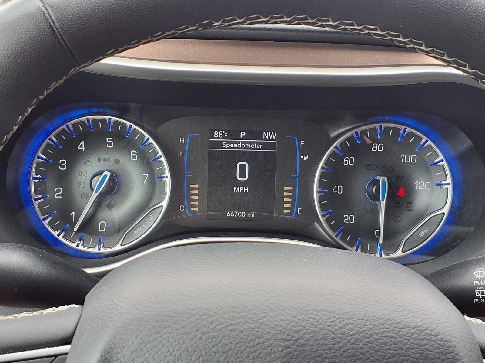 2023 Chrysler Voyager LX