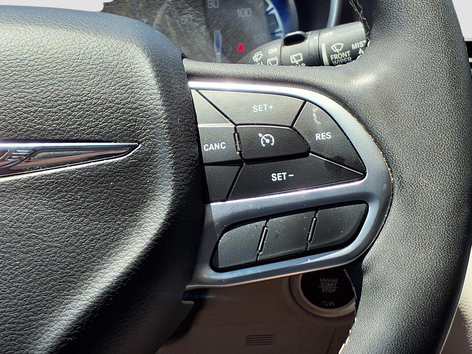2022 Chrysler VOYAGER LX