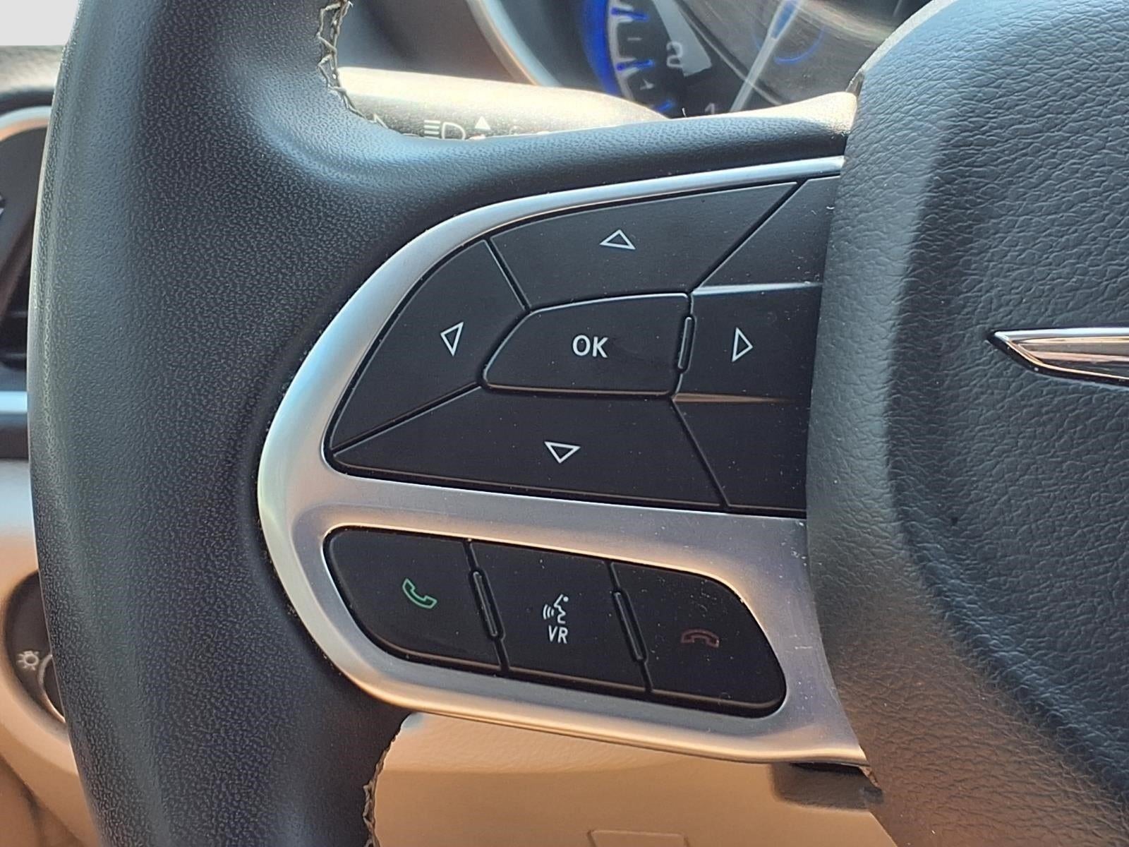 2024 Chrysler Voyager LX